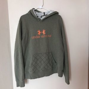 Well loved under armour hoodie